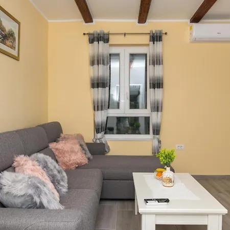 Rozara - Adriatic Luxury * Primosten
