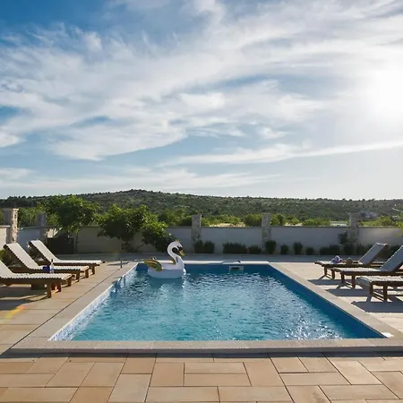 Rozara - Adriatic Luxury Villa