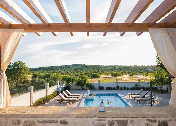 Villa Rozara By Adriaticluxuryvillas